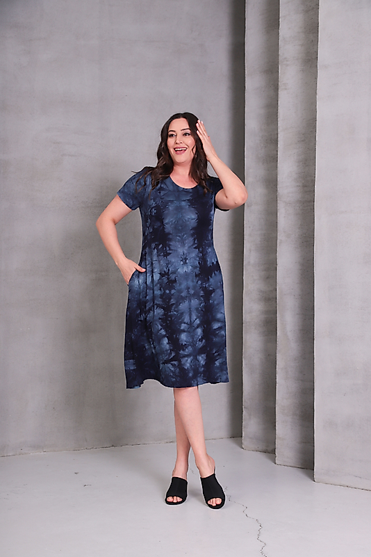 Bisiklet Yaka Cepli Midi Boy Elbise